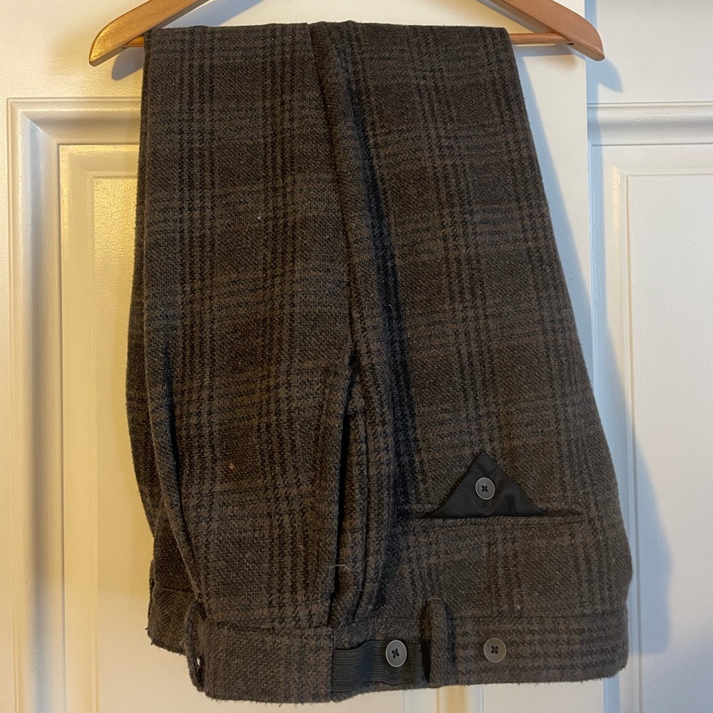 Descendent of Thieves,size 36 wool cropped pants